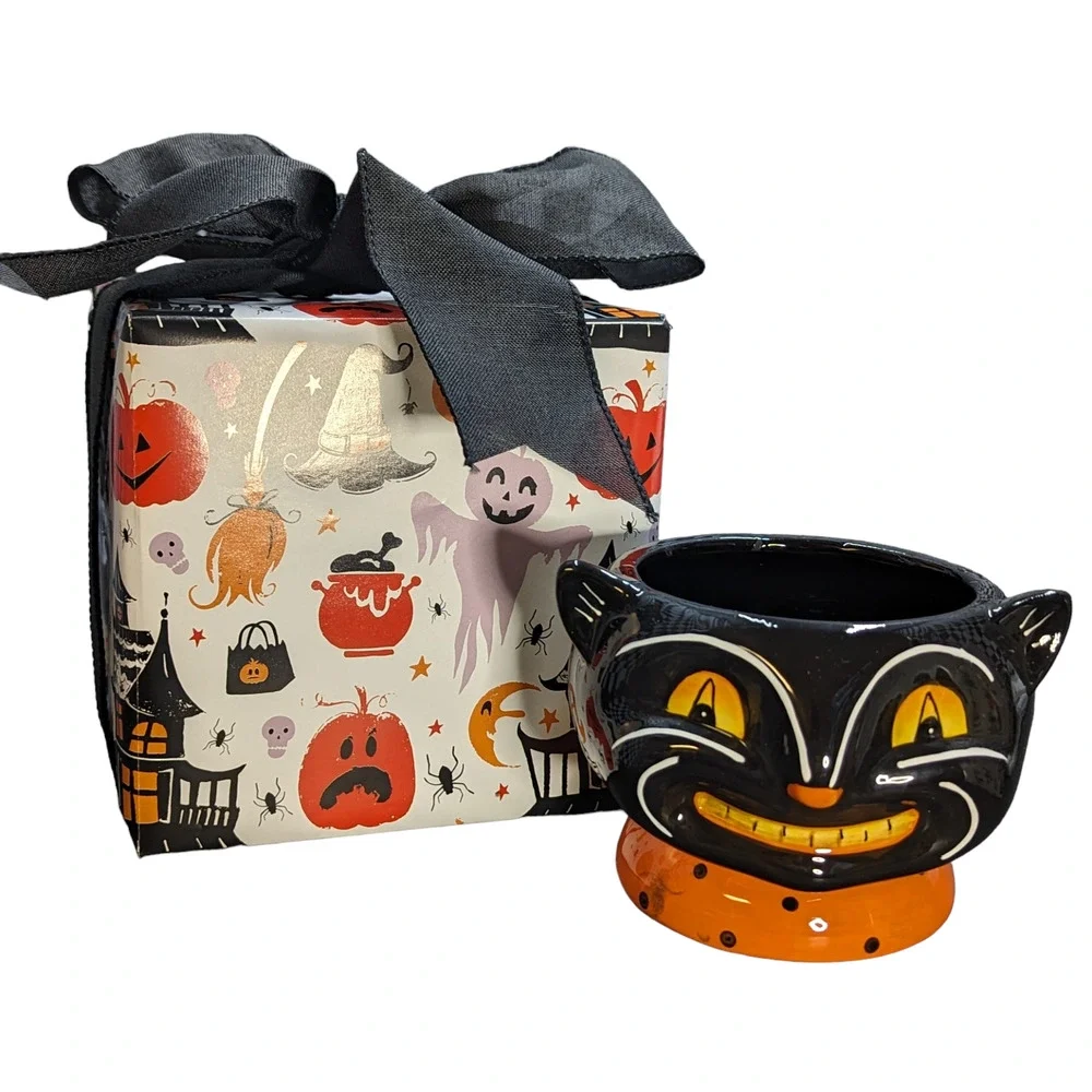 Johanna Parker Cat Snack Dish - Gift Wrapped